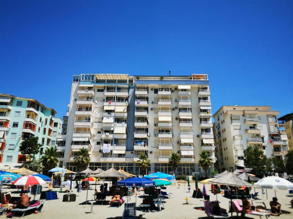 Matin Apartment Sea View Durres Bagian luar foto